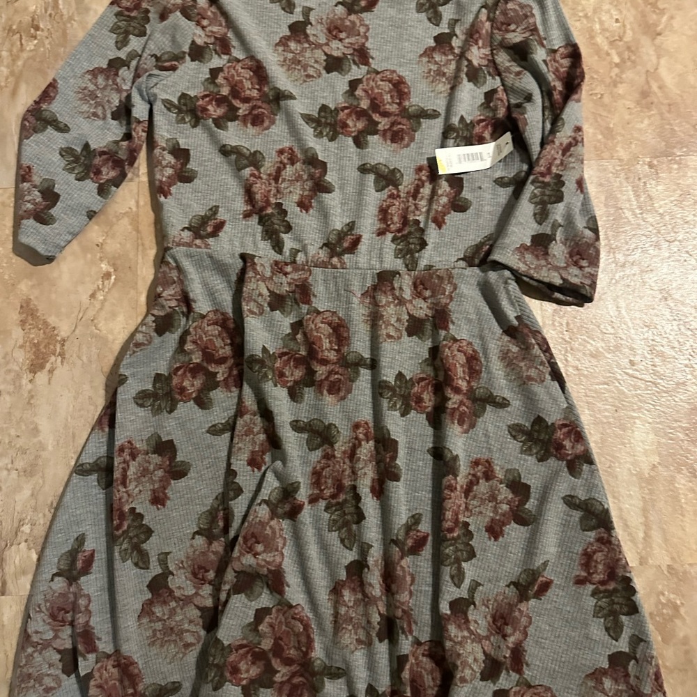 Justify dress size large